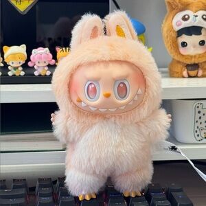 AUTHENTIC NEW Pop Mart LABUBU Big Into Energy Vinyl Plush Blind Box - Happiness